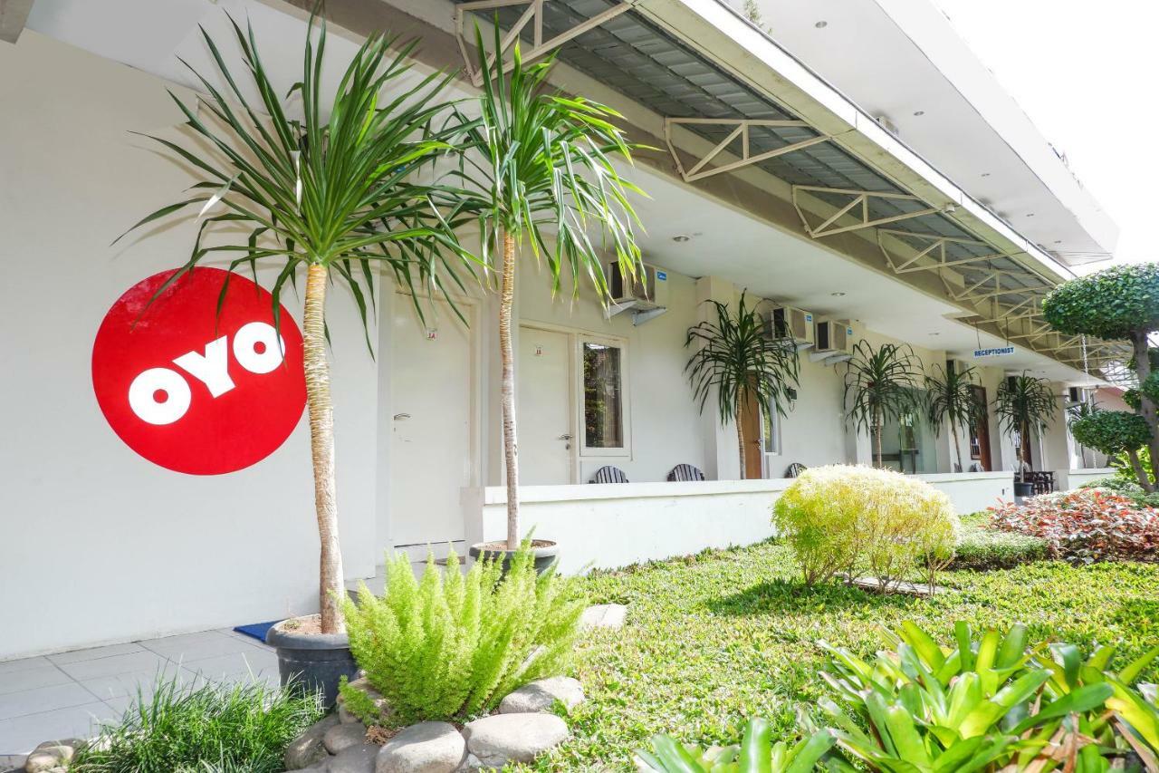 New Mira Hotel Semarang Luaran gambar
