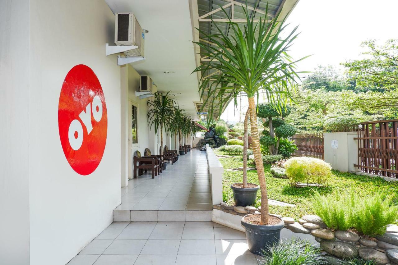 New Mira Hotel Semarang Luaran gambar