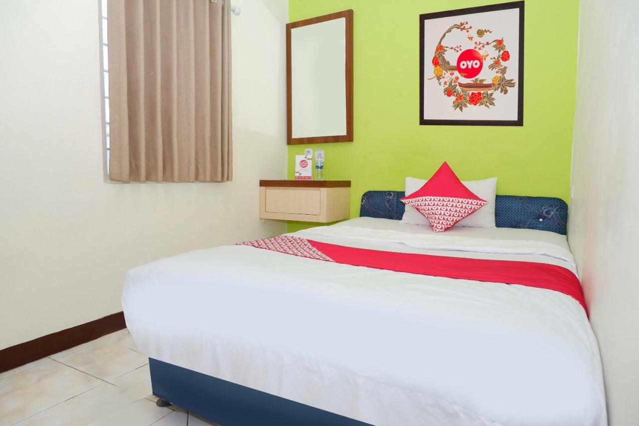 New Mira Hotel Semarang Luaran gambar