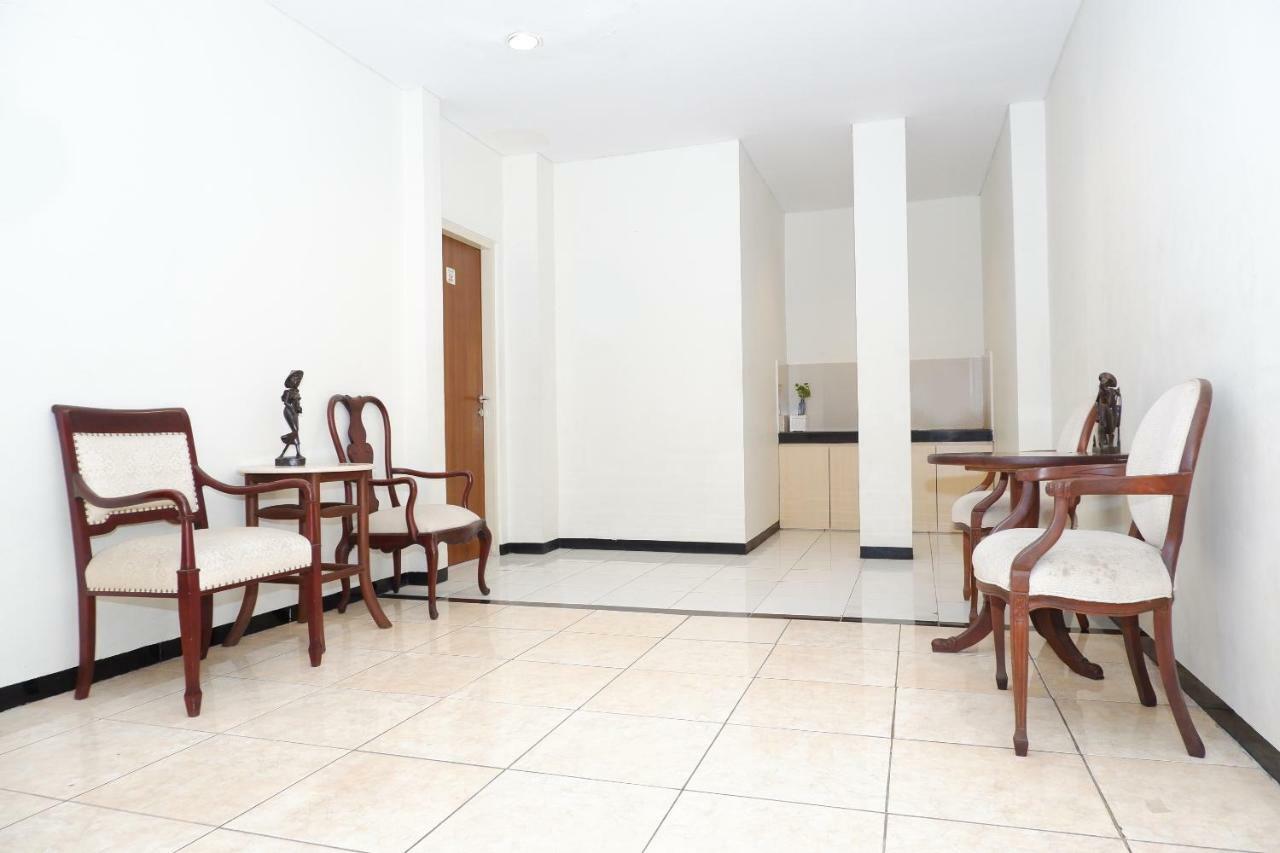 New Mira Hotel Semarang Luaran gambar