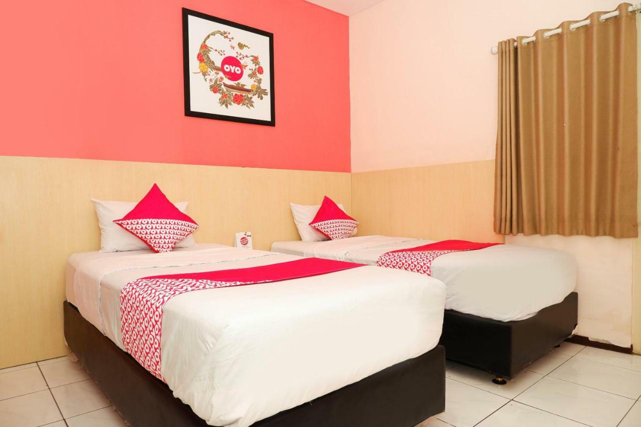New Mira Hotel Semarang Luaran gambar